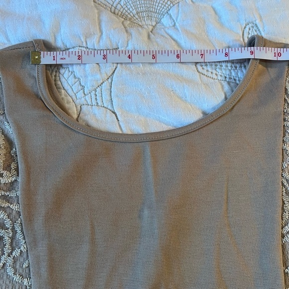 Tee N Rose Taupe Top - Picture 13 of 15